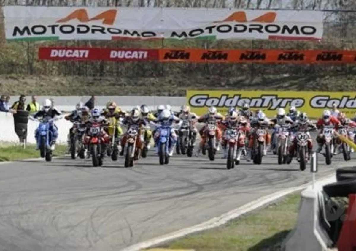 Anche il "Trofeo Italia Supermoto" a Castelletto di Branduzzo