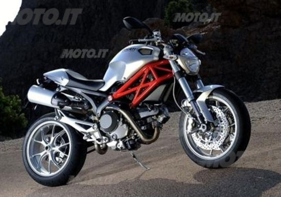 Ducati Monster 796: in arrivo!