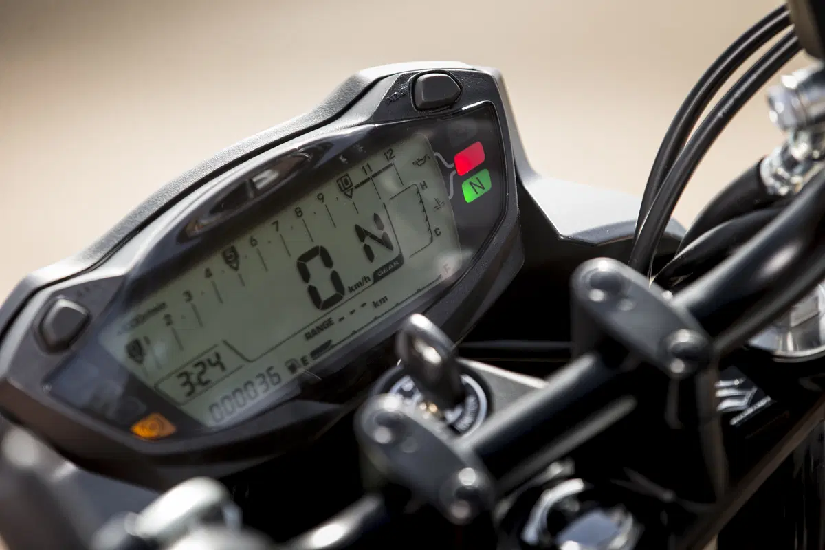 Suzuki SV 650 (25)