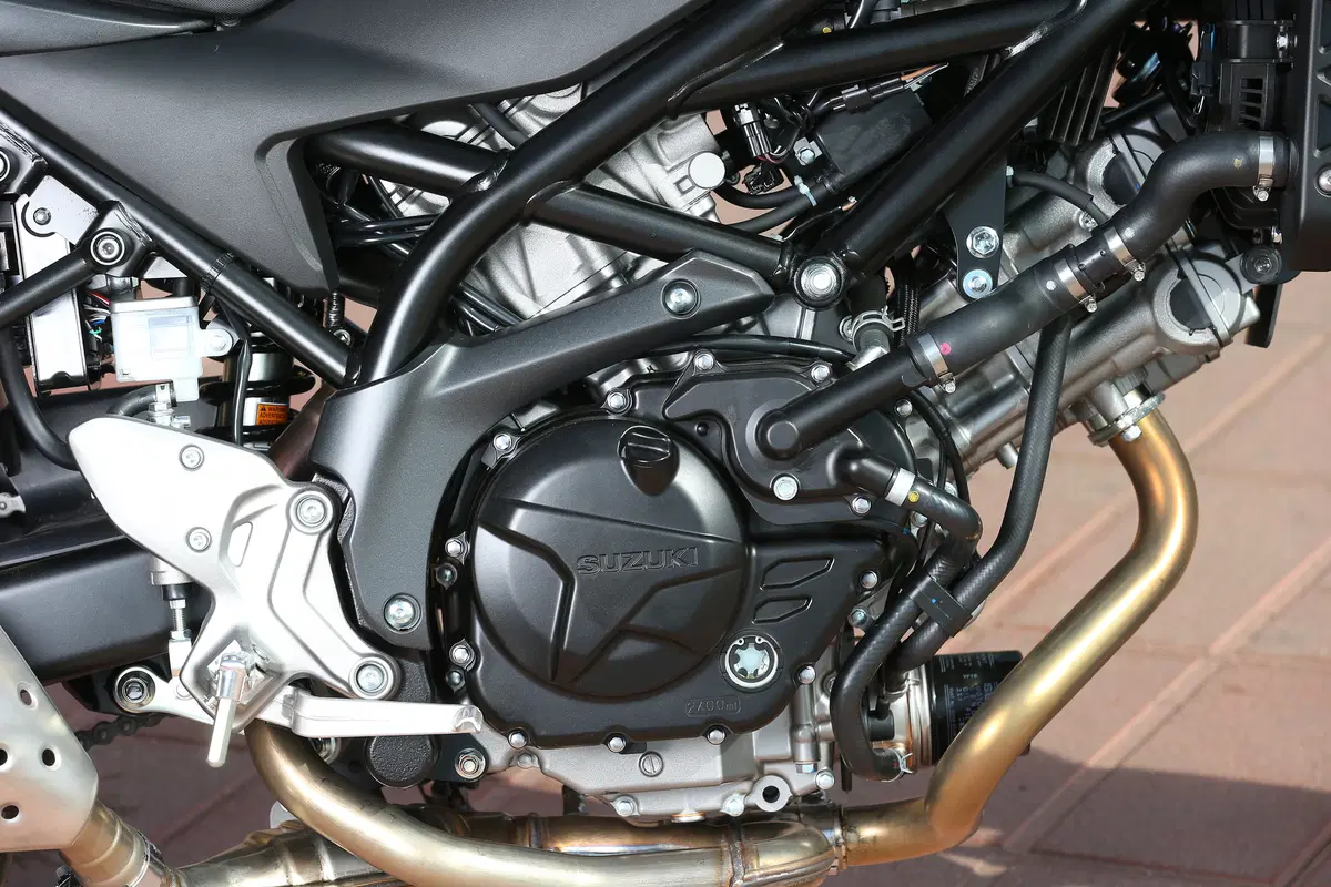 Suzuki SV 650 (28)