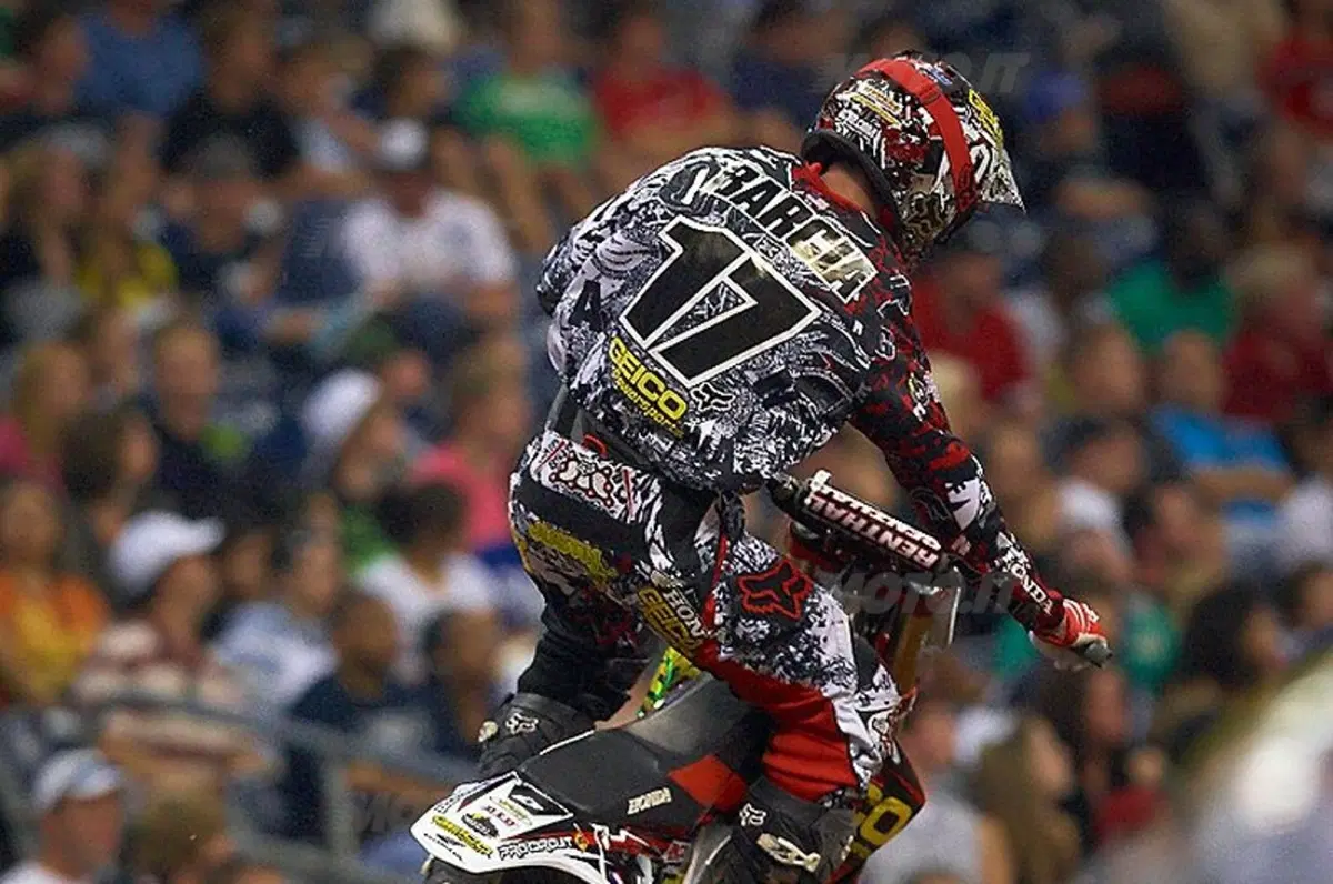 Ryan Dungey vince a St. Louis