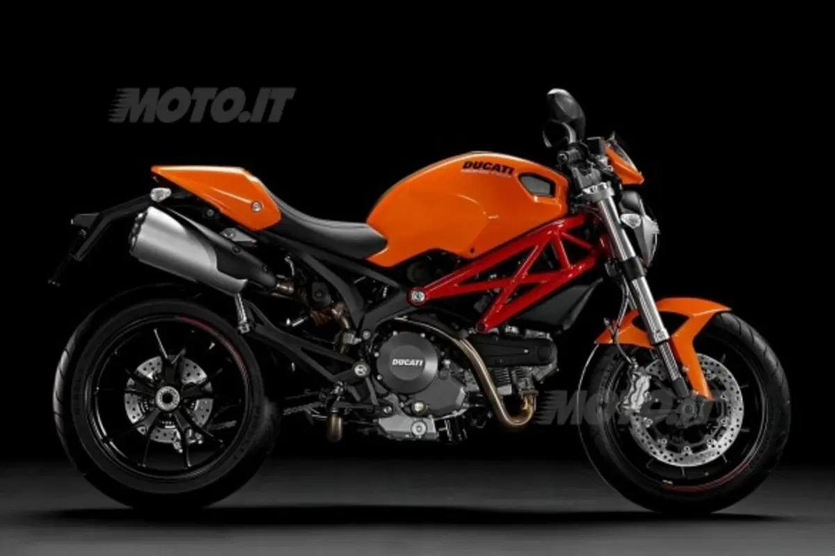 Svelata la Ducati Monster 796 (5)