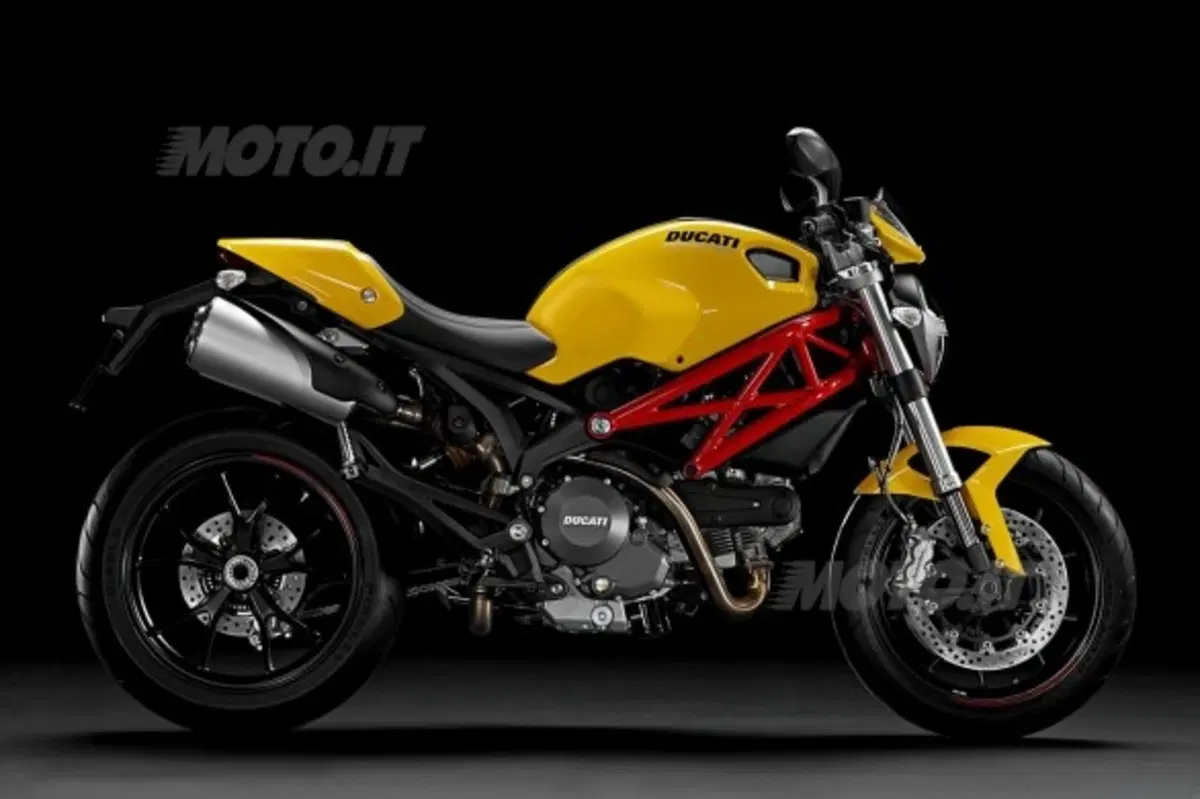 Svelata la Ducati Monster 796 (6)