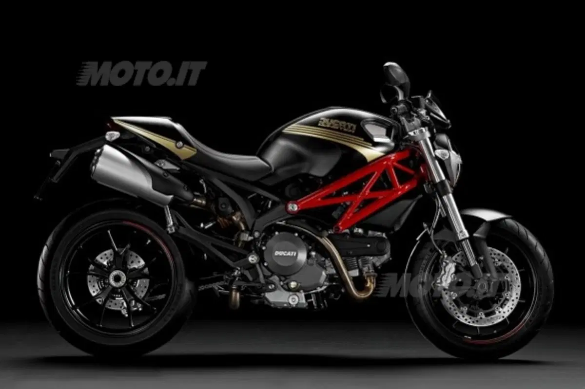 Svelata la Ducati Monster 796 (8)