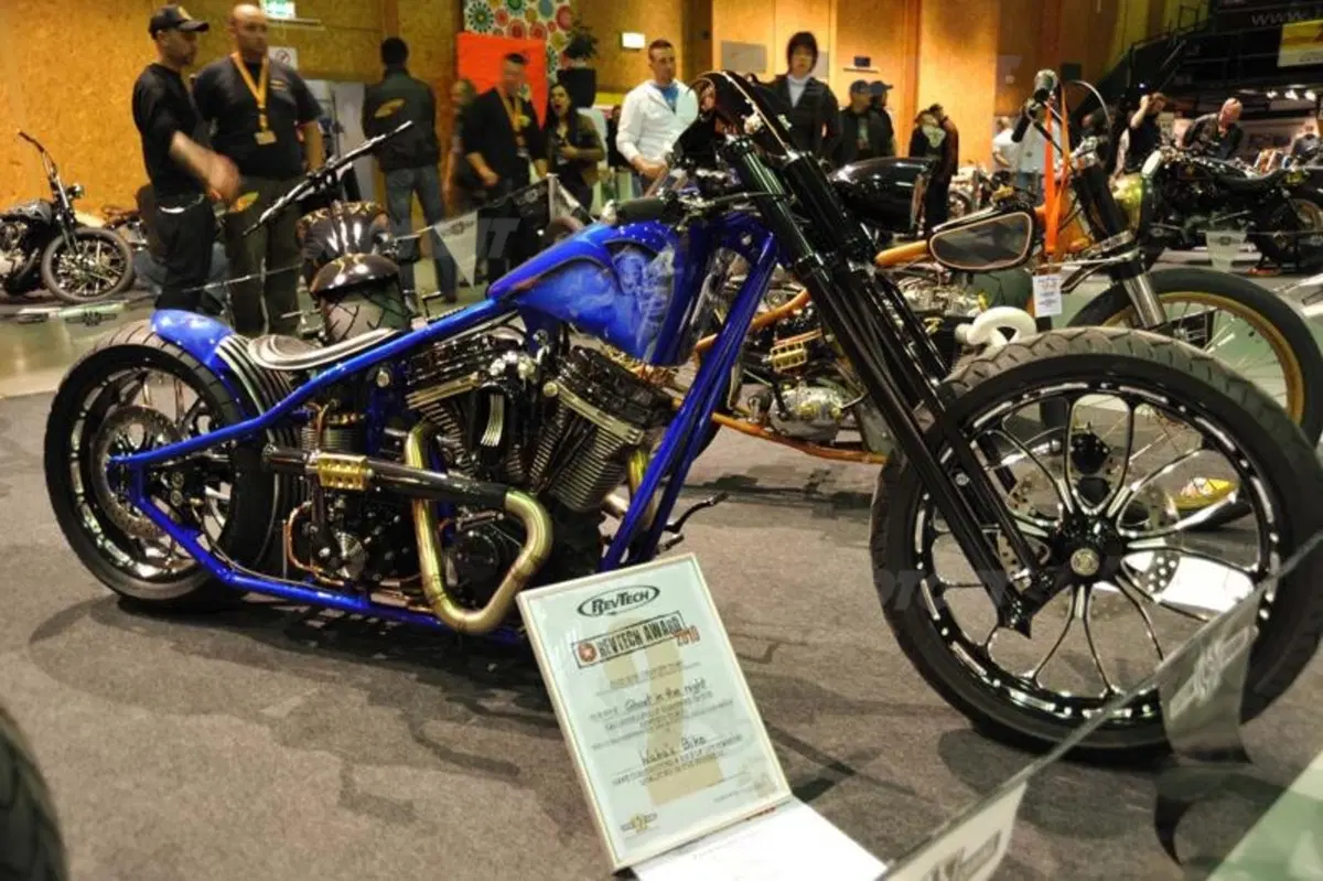 Trionfano gli italiani nella finale europea del mondiale costruttori custom (4)