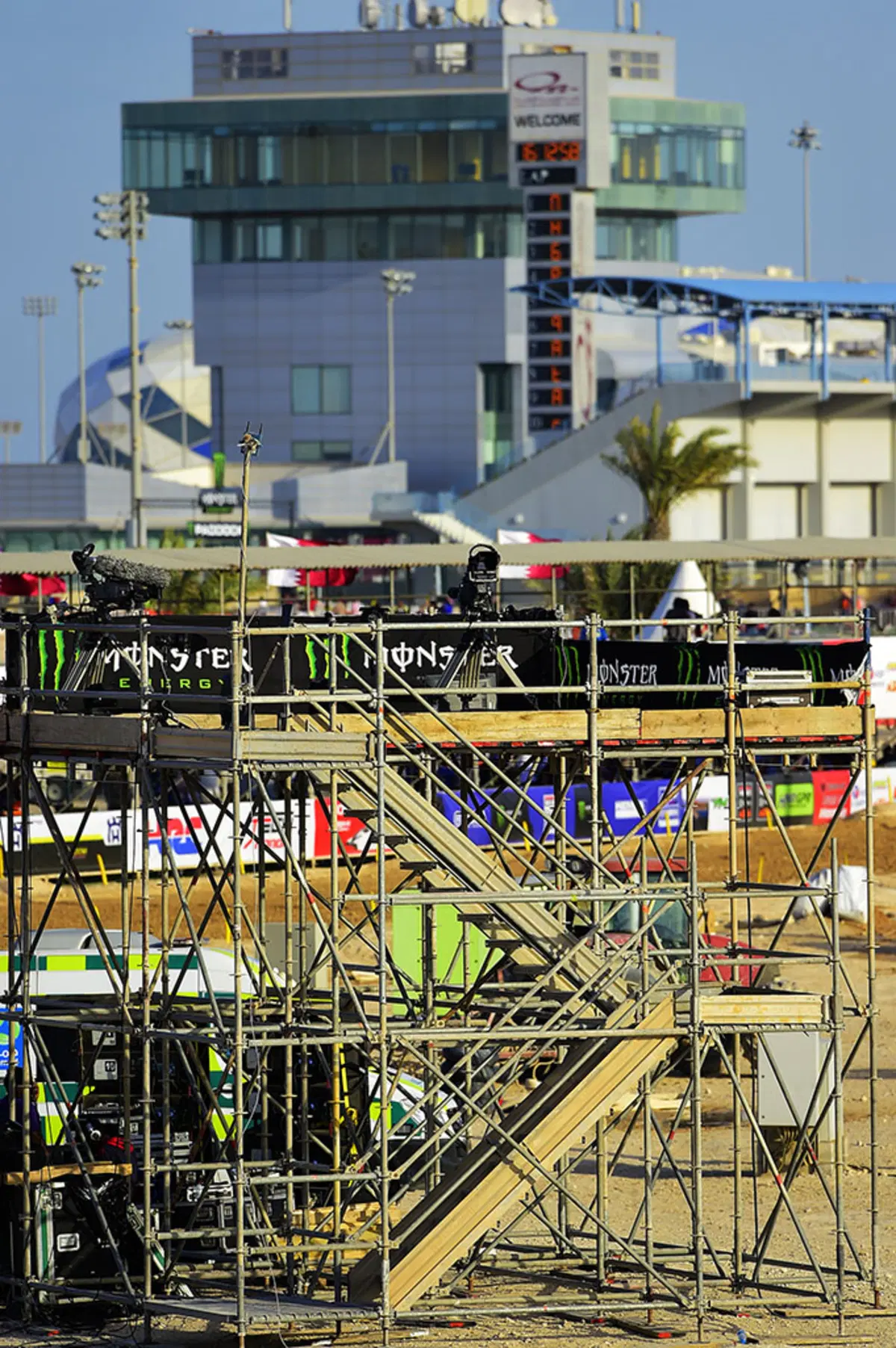 MXGP 2016. Le foto più spettacolari del Qatar (11)