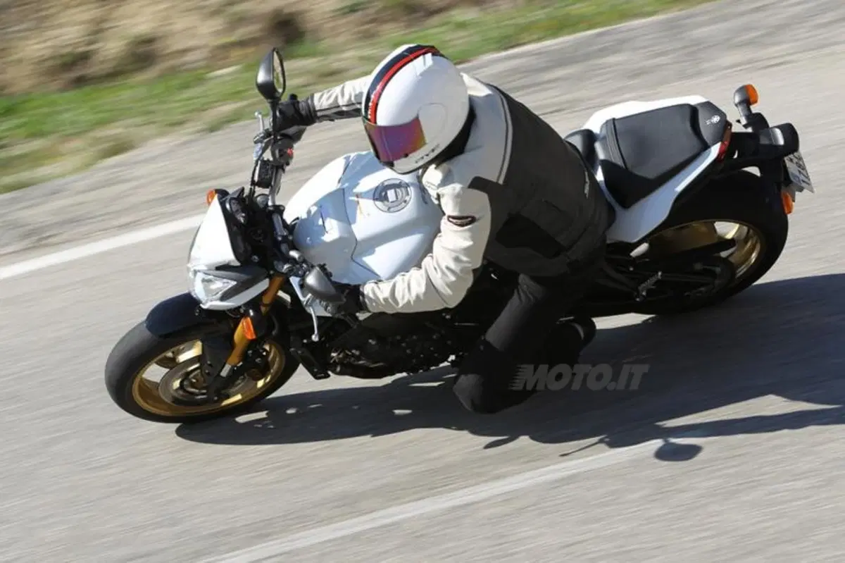 Yamaha Fazer 8 e FZ8