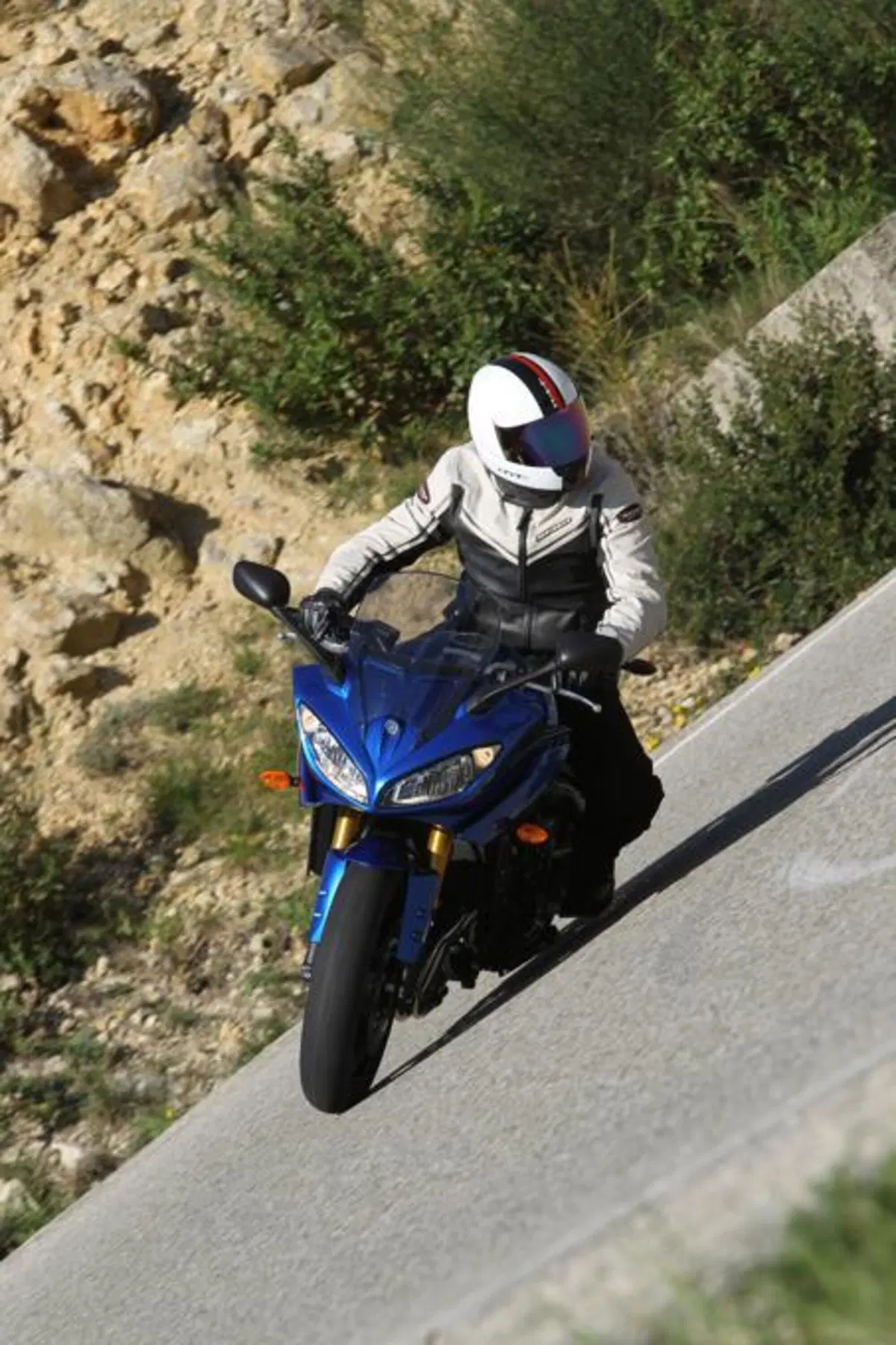 Yamaha Fazer 8 e FZ8 (8)