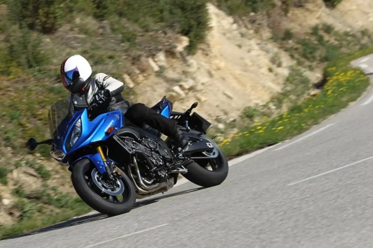 Yamaha Fazer 8 e FZ8 (13)