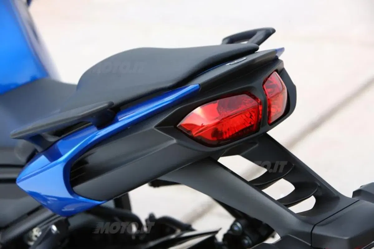 Yamaha Fazer 8 e FZ8 (28)