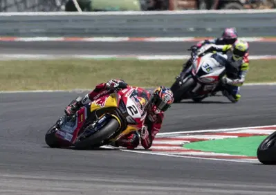 La scienza dietro la Honda Superbike