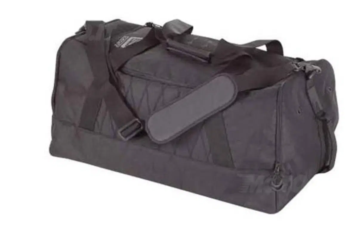 Duffel Medium e Wheel Word Case by Scott