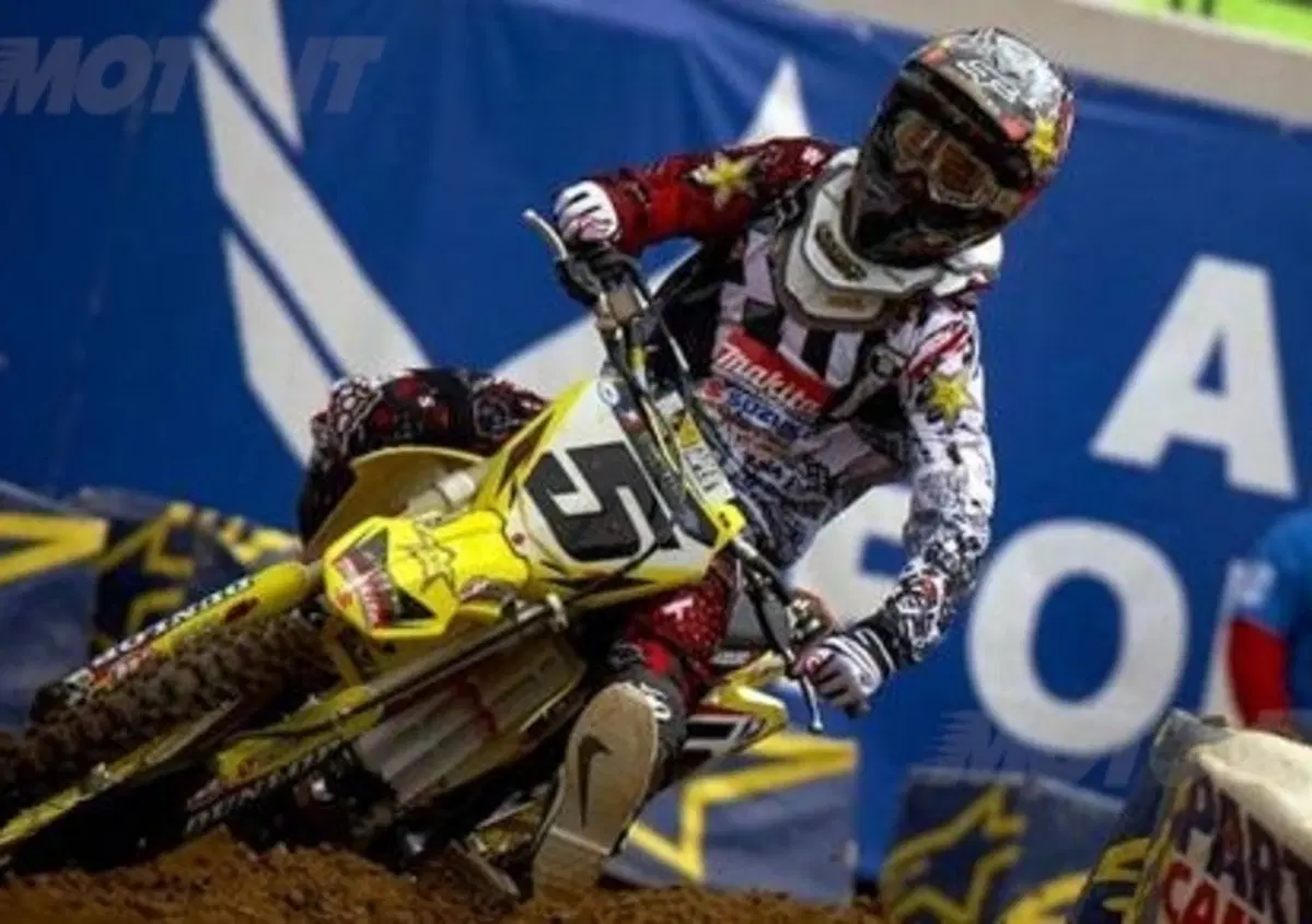 AMA Supercross, Ryan Dungey &egrave; il campione 2010 su Suzuki