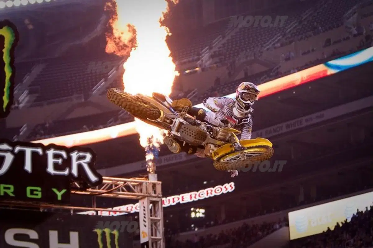 AMA Supercross, Ryan Dungey è il campione 2010 su Suzuki