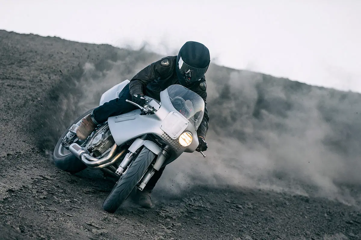GSX-R Major Tom, l'omaggio Icon a David Bowie (3)