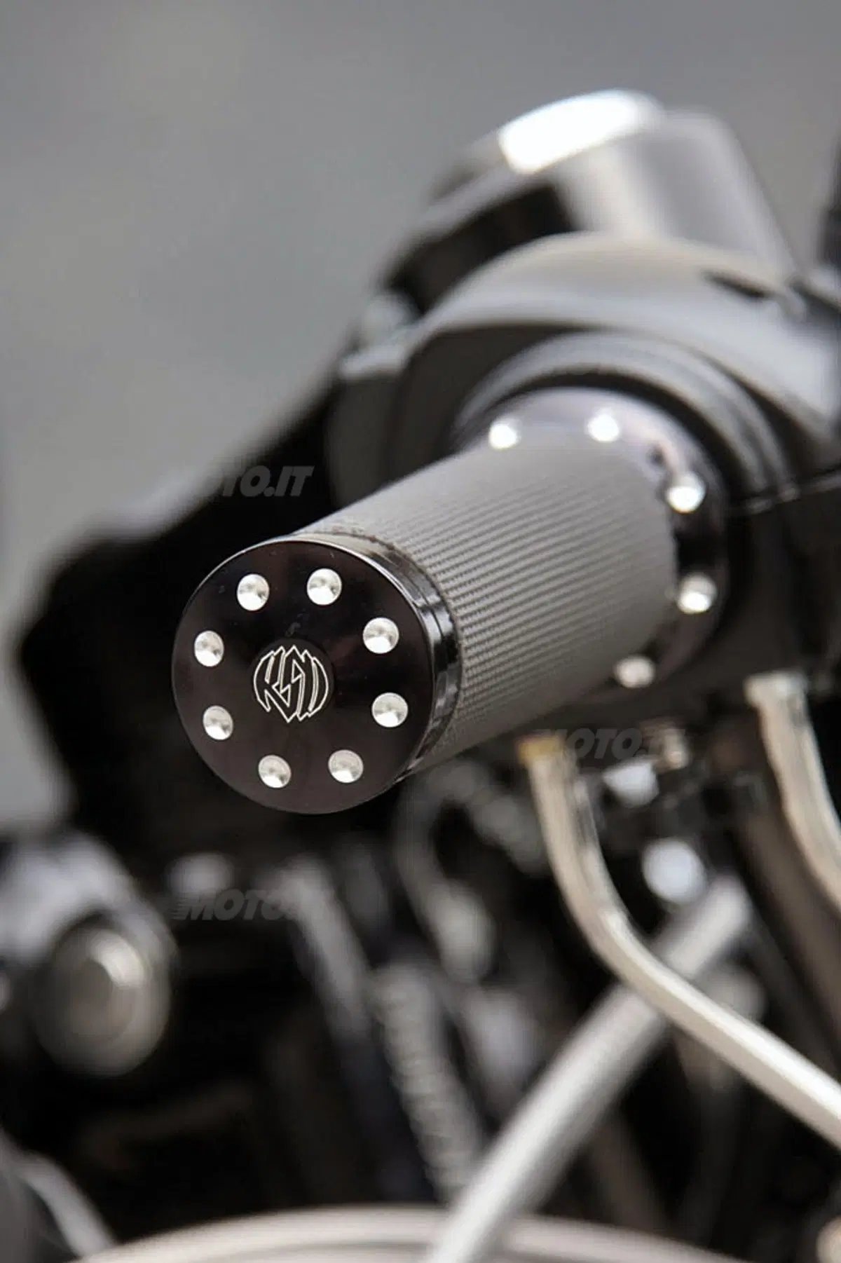 Cafe racer made in Harley-Davidson Pavia (3)