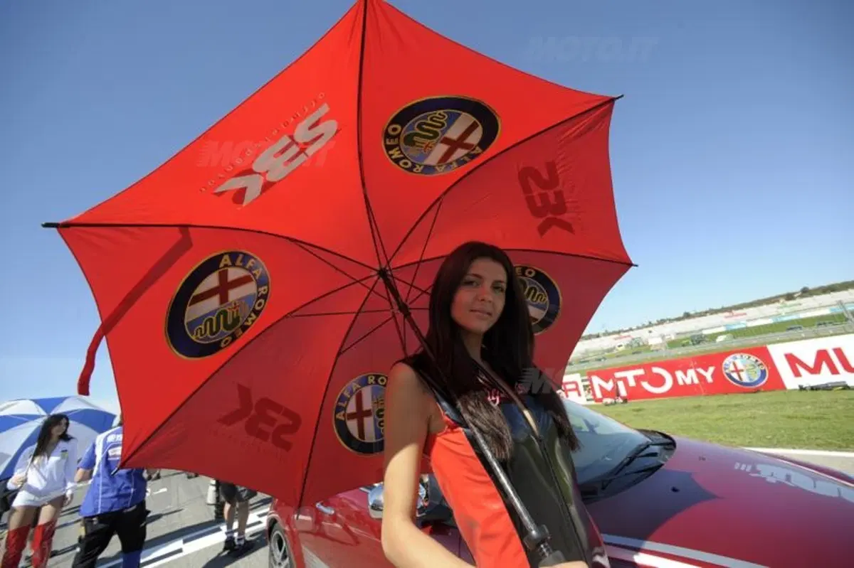 Le "Girls" più belle di Assen (9)