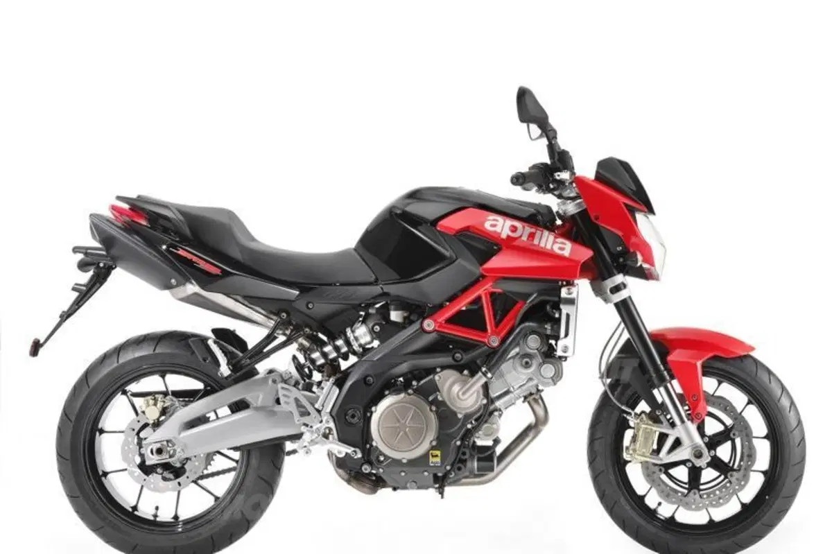 In arrivo l'Aprilia Dorsoduro Factory e la Shiver 2010 (2)