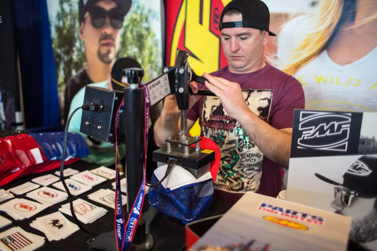 Ride in  the USA.  Dietro le quinte del più grande distributore di accessori americano  (10)