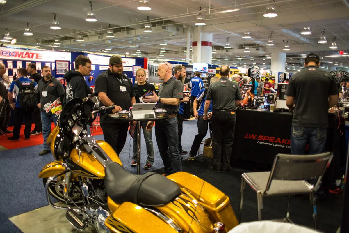 Ride in  the USA.  Dietro le quinte del più grande distributore di accessori americano  (14)