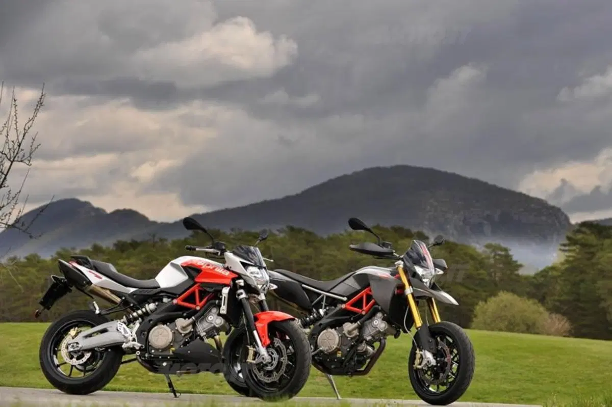 Biaggi ospite d'eccezione alla presentazione Aprilia di Dorsoduro Factory e Shiver