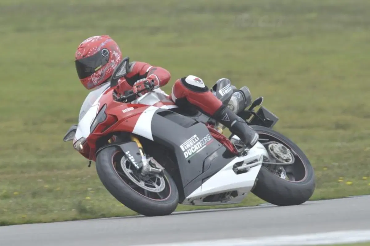 Pirelli Diablo Rosso Corsa: il tuo pneumatico (7)