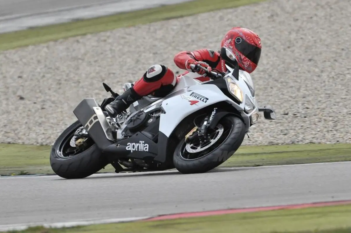 Pirelli Diablo Rosso Corsa: il tuo pneumatico (13)