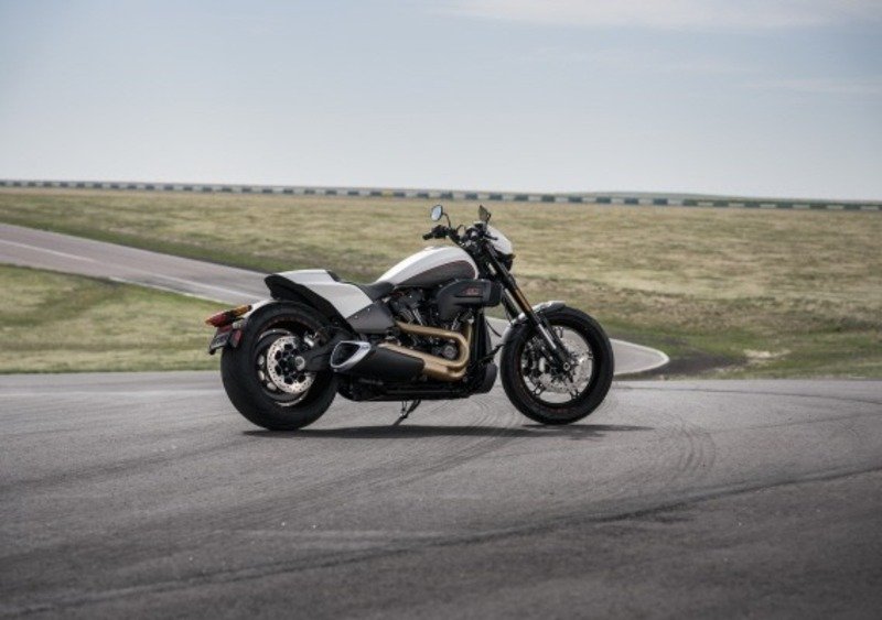 Harley-Davidson Softail 114 FXDR (2019 - 20) (6)