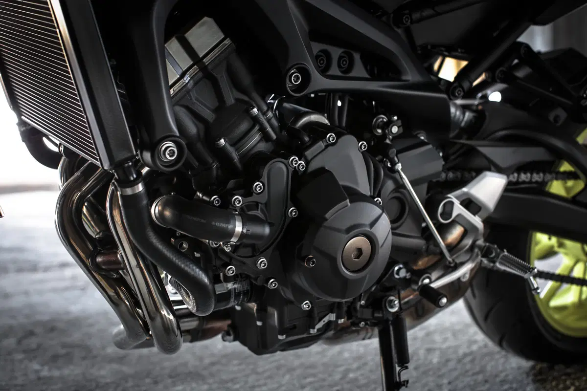 Yamaha MT-09 2016 (23)