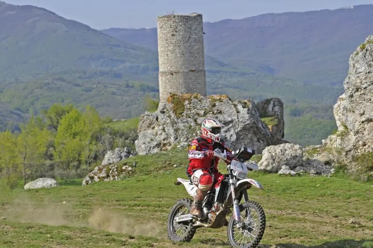 Il team CF Racing Husqvarna, con Mancini al Rally d'Abruzzo (3)