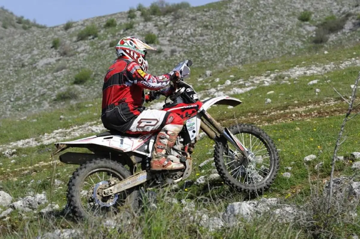 Il team CF Racing Husqvarna, con Mancini al Rally d'Abruzzo (4)
