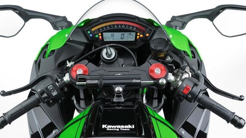 Kawasaki ZX-10R 2016, richiamo ammortizzatore sterzo