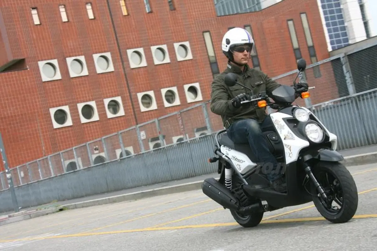Yamaha Bw’s 125  (7)