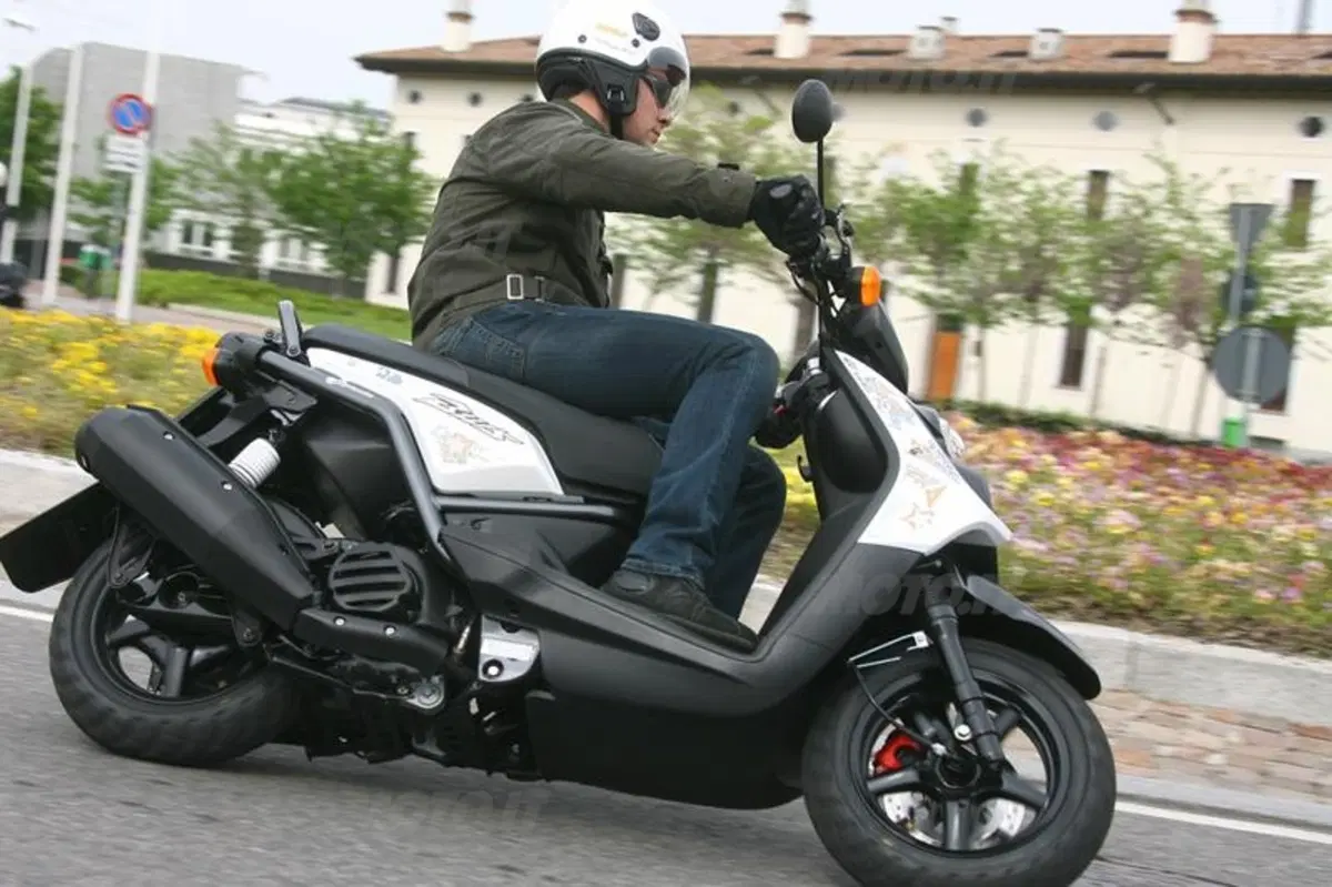Yamaha Bw’s 125  (11)