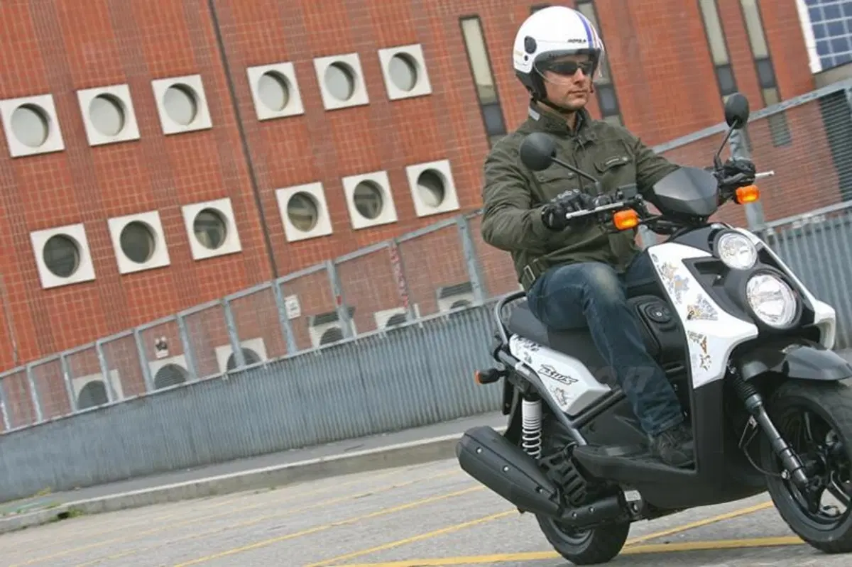 Yamaha Bw’s 125  (14)