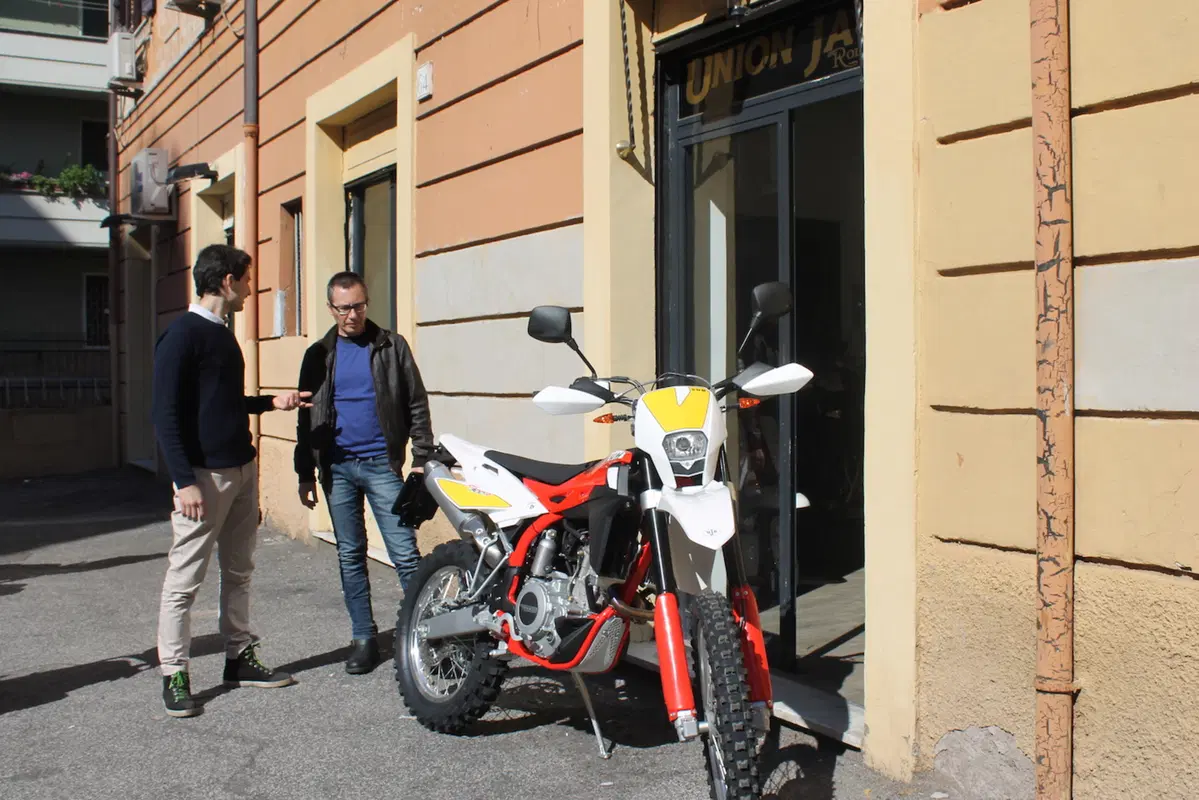 Consegnata a Roma la prima SWM RS 300 R (4)