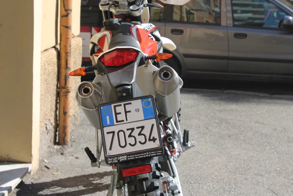 Consegnata a Roma la prima SWM RS 300 R (13)