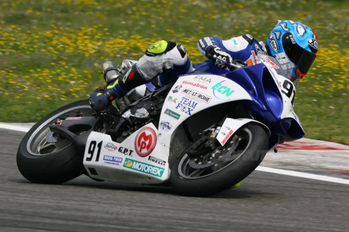 Yamaha al CIV (2)