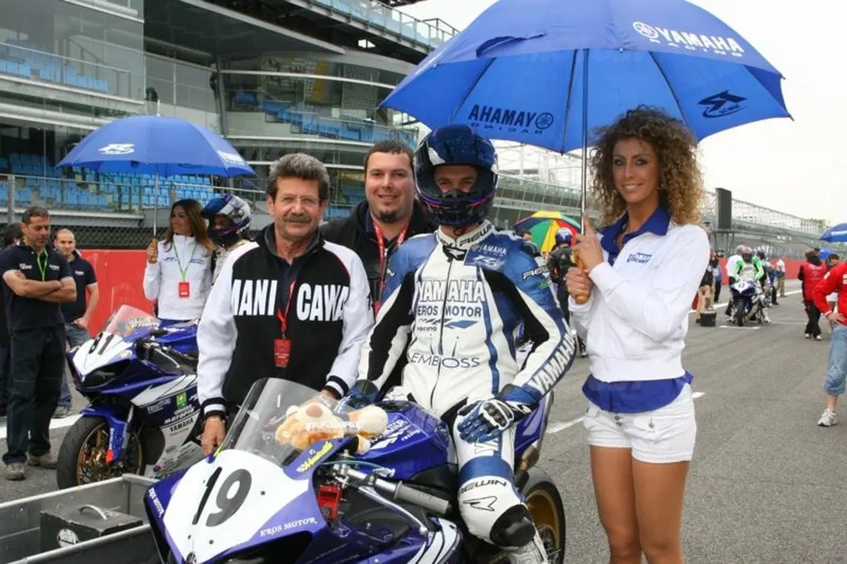 Yamaha al CIV (6)