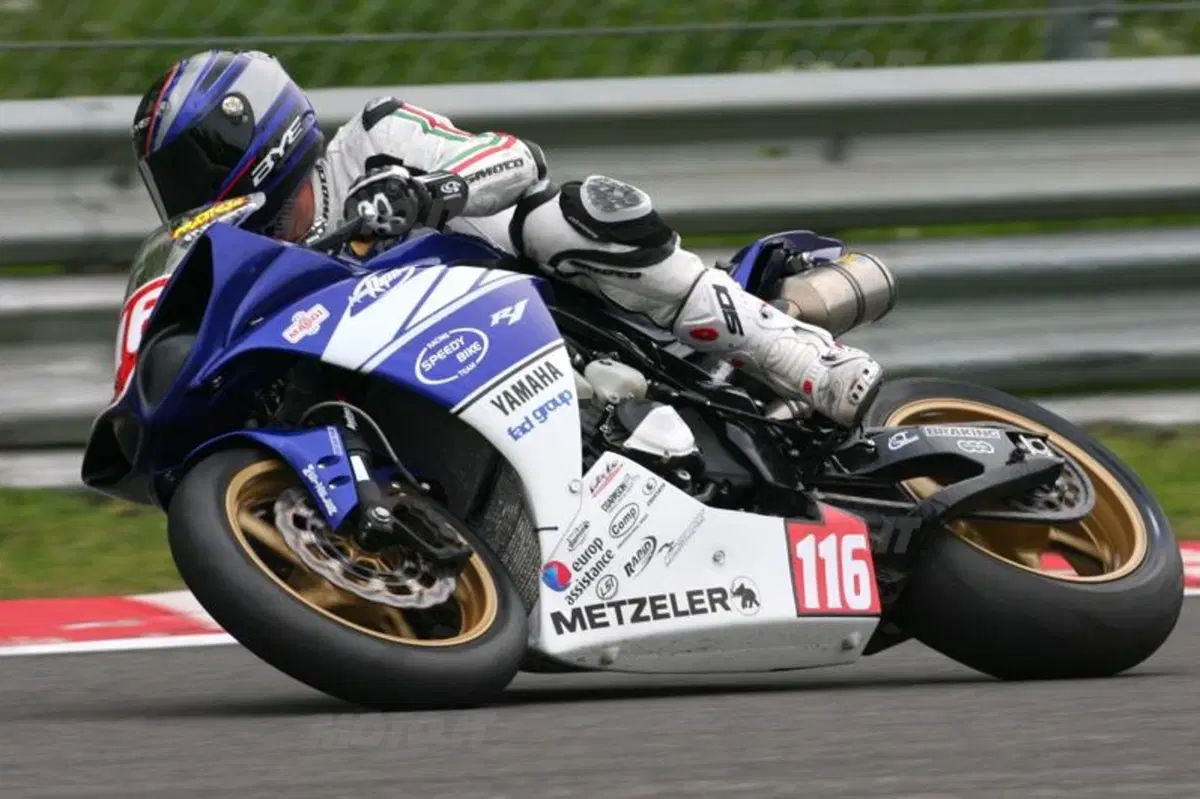 Yamaha al CIV (12)