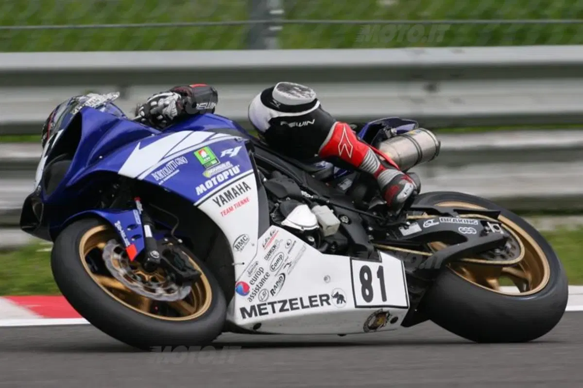 Yamaha al CIV (14)