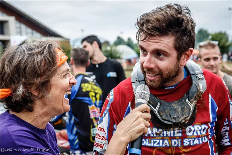 Oldrati ha vinto l'edizione 2018 (qui &egrave; intervistato dalla speaker, Elisabetta Caracciolo)
