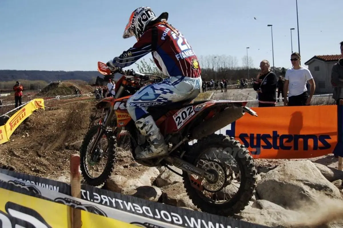 Domenica a Varzi riaccende i motori l'enduro nazionale (3)