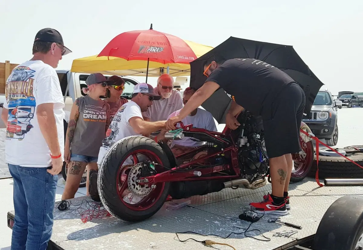 Open Eyes Dream, si cerca il record di velocità a Bonneville (18)
