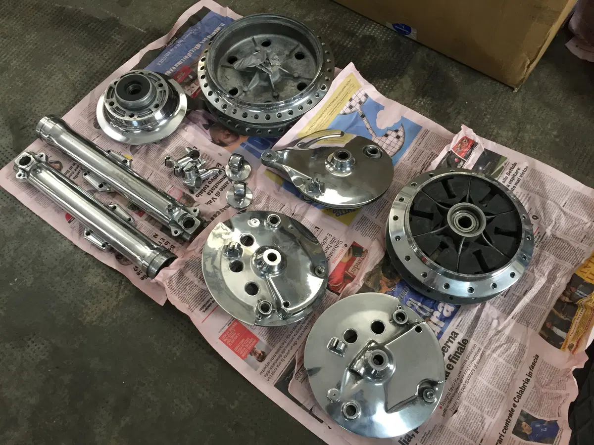 Restaurando, puntata 23, Suzuki GT 750 1972 (219)