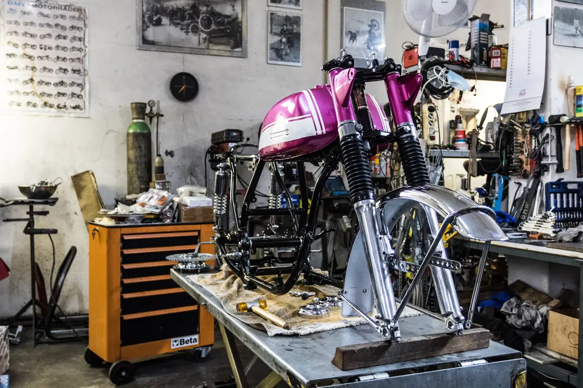 Restaurando, puntata 23, Suzuki GT 750 1972 (251)