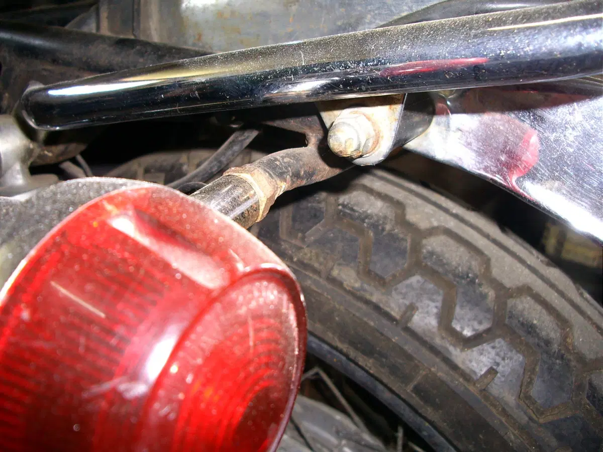 Restaurando, puntata 23, Suzuki GT 750 1972 (23)