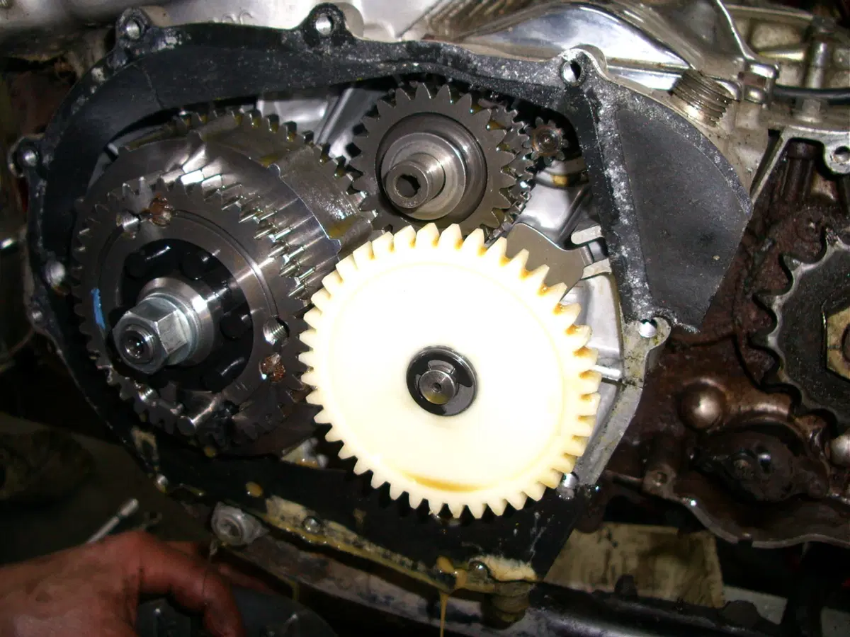 Restaurando, puntata 23, Suzuki GT 750 1972 (68)