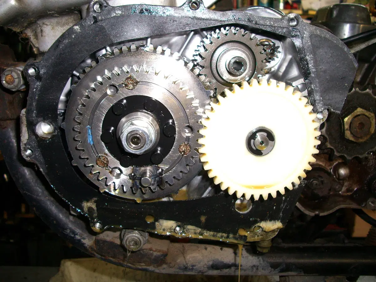 Restaurando, puntata 23, Suzuki GT 750 1972 (72)