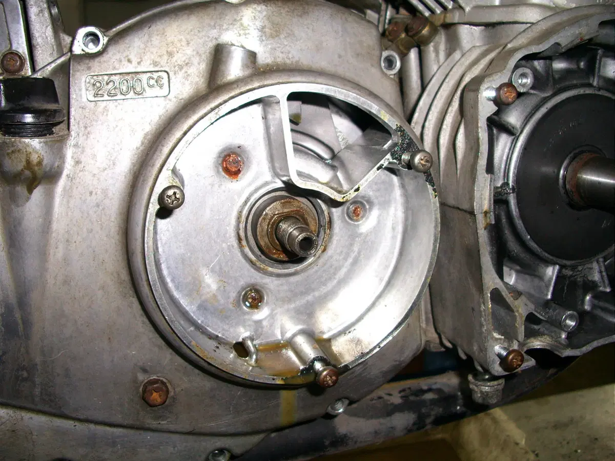 Restaurando, puntata 23, Suzuki GT 750 1972 (74)